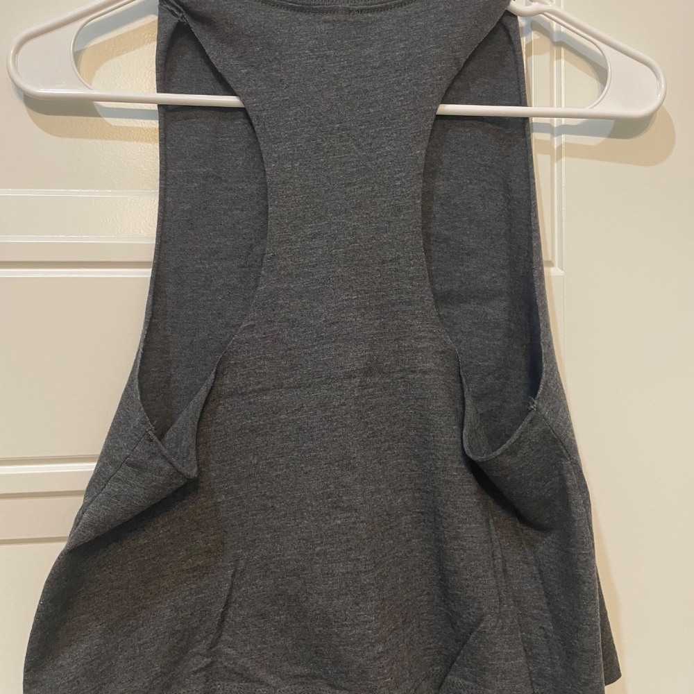 Tank Crop - Picture 2 of 3